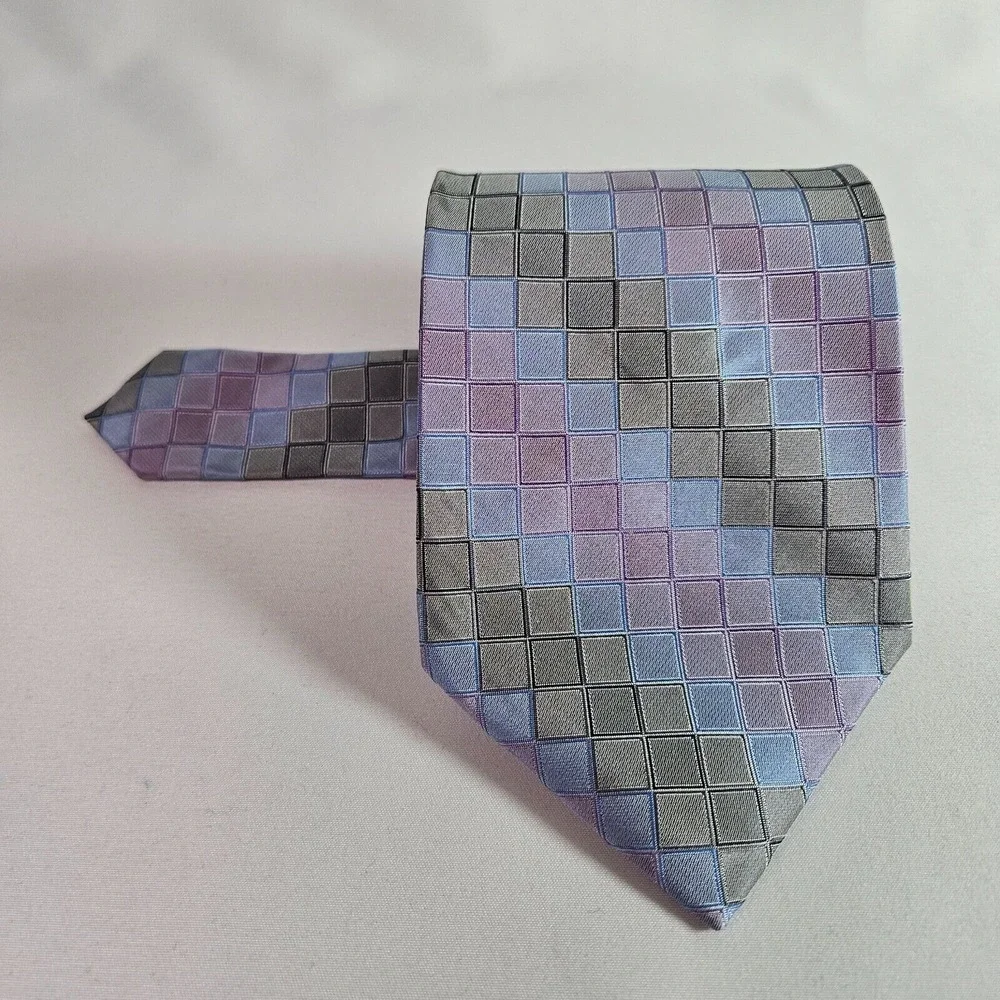 Calvin Klein 100% Silk Tie Geometric Purple 3.5
